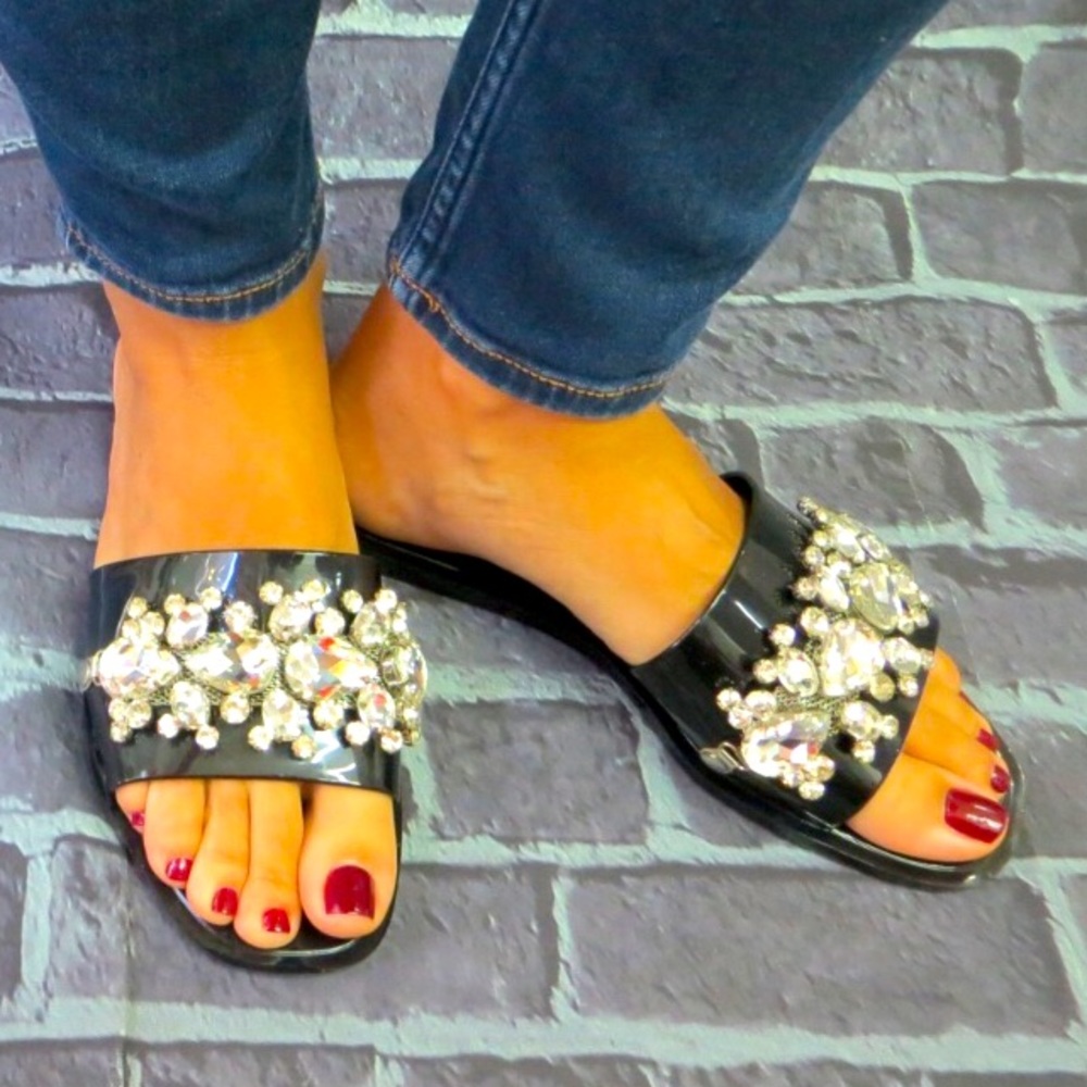 Women’s bling slides sandals